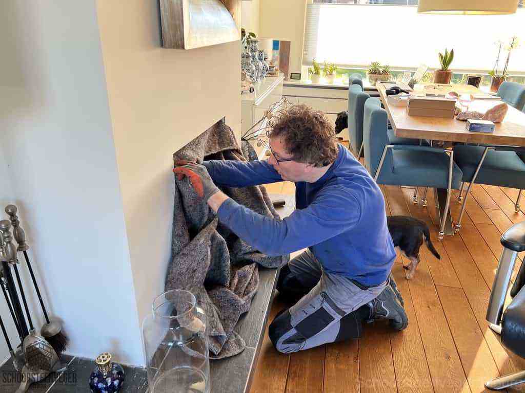Schouwveger Elburg kleed schoorsteenreiniger Schouwveger Elburg kleed schoorsteenreiniger